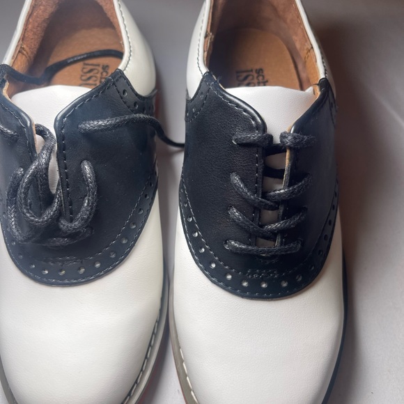 UPPER CLASS YOUTH WHITE/BLACK LEATHER SADDLE OXFORDS Size 11W NEW - Picture 6 of 10